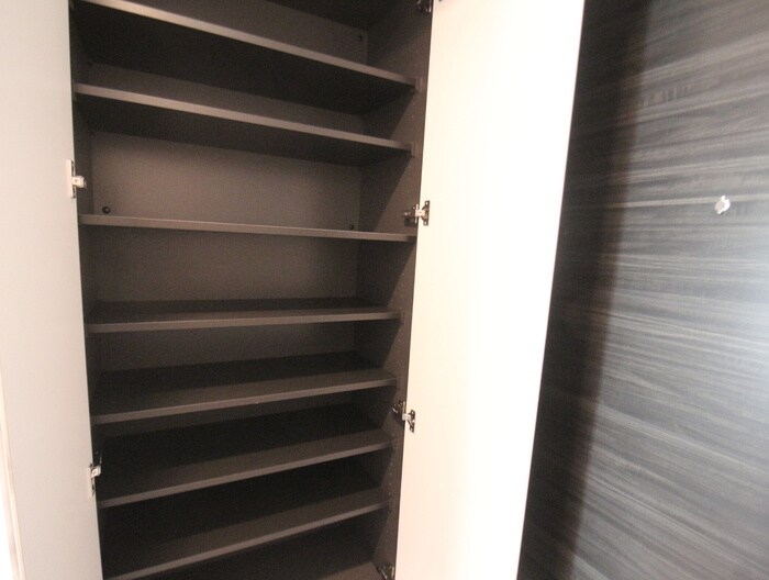 物件内観写真15　(靴箱)