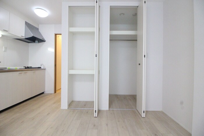 物件内観写真9　(収納)