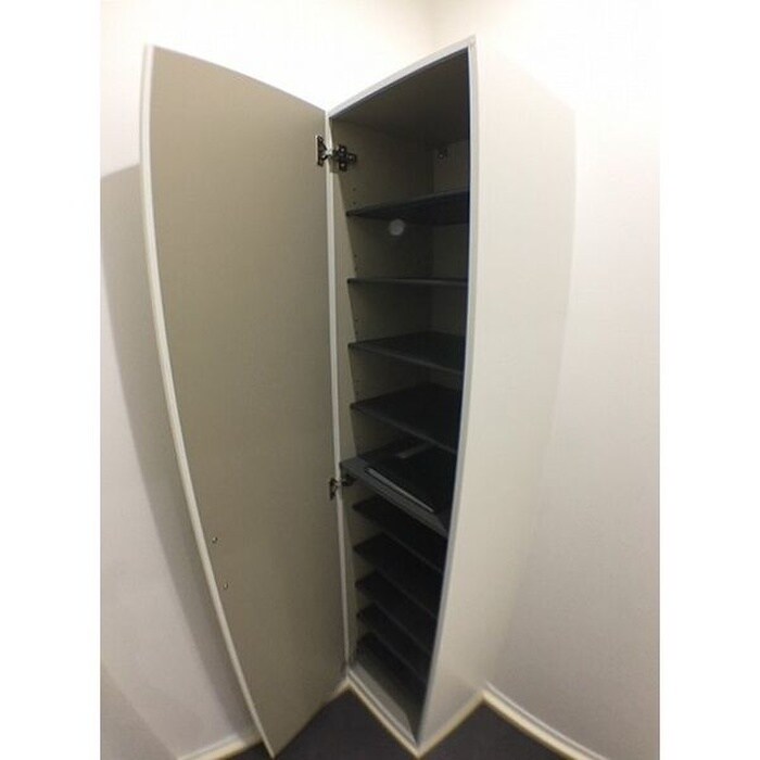 物件内観写真14　(玄関)