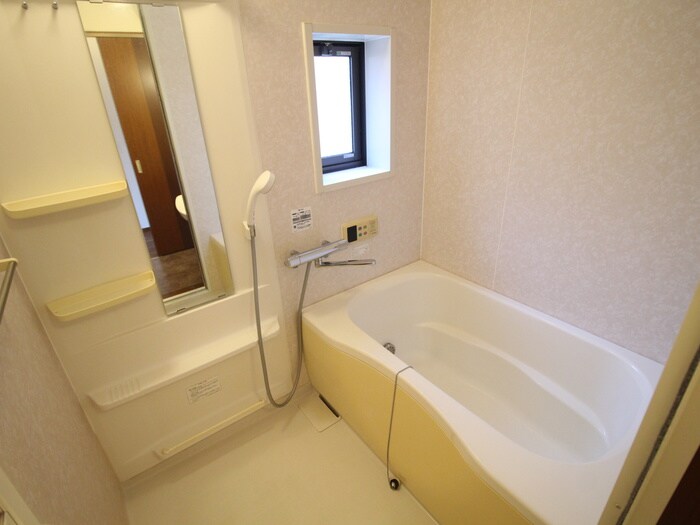 物件内観写真13　(バス／シャワールーム等)