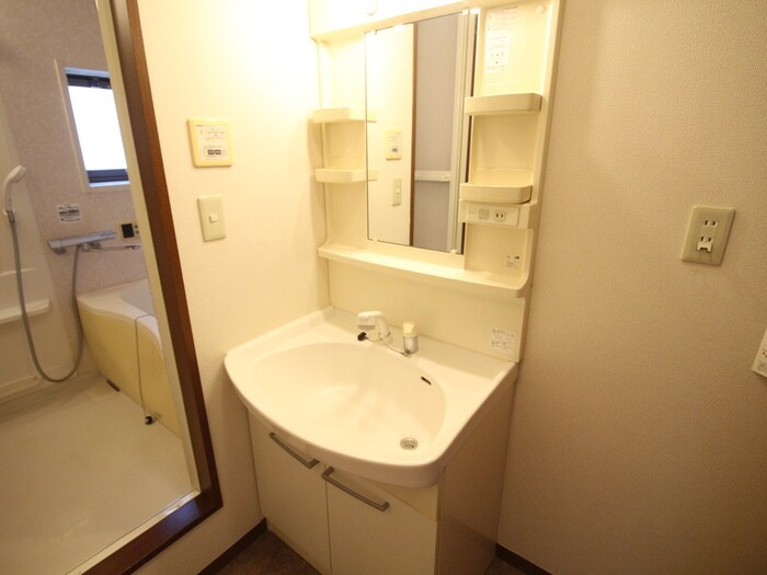 物件内観写真15　(洗面)