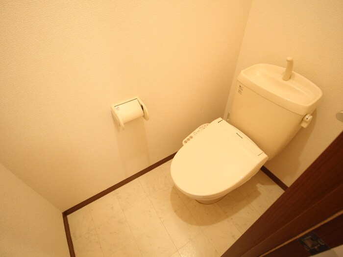 物件内観写真15　(トイレ)