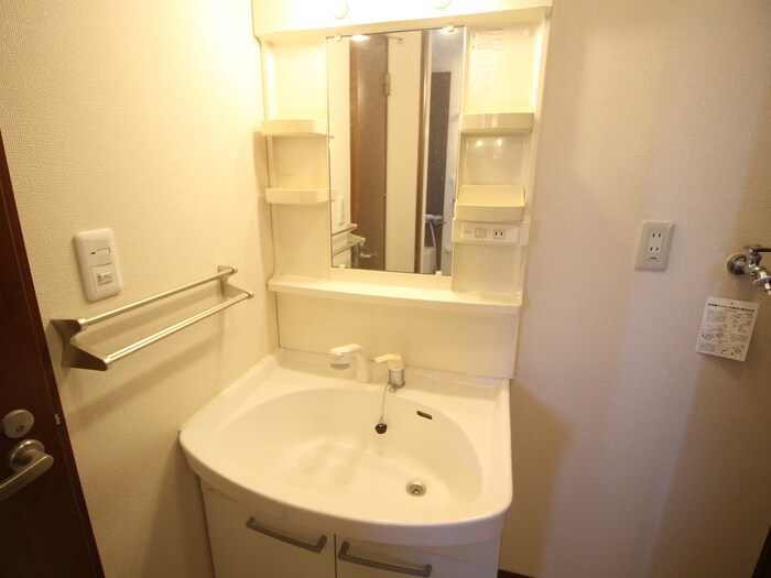 物件内観写真16　(洗面)