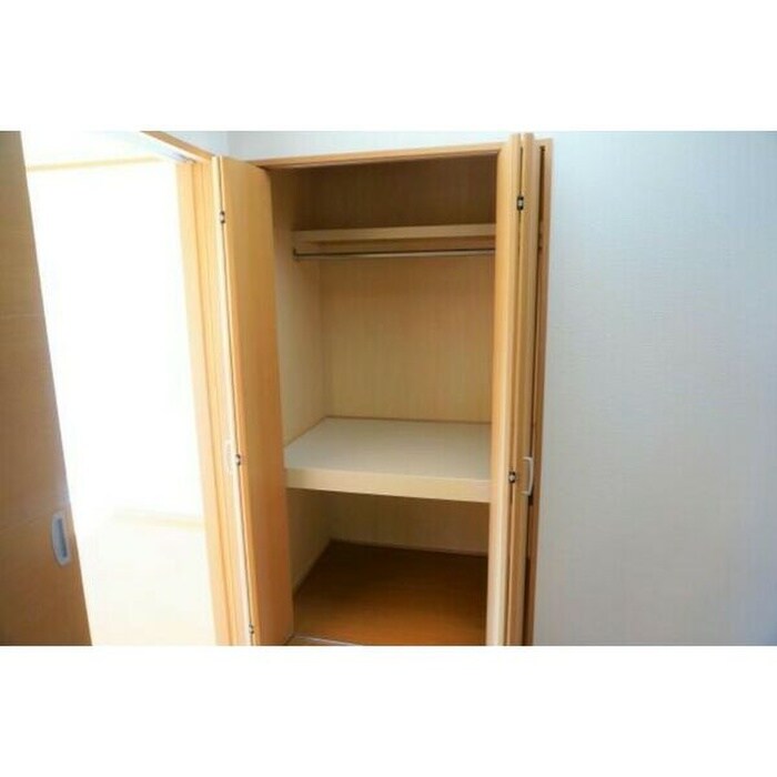 物件内観写真9　(収納)