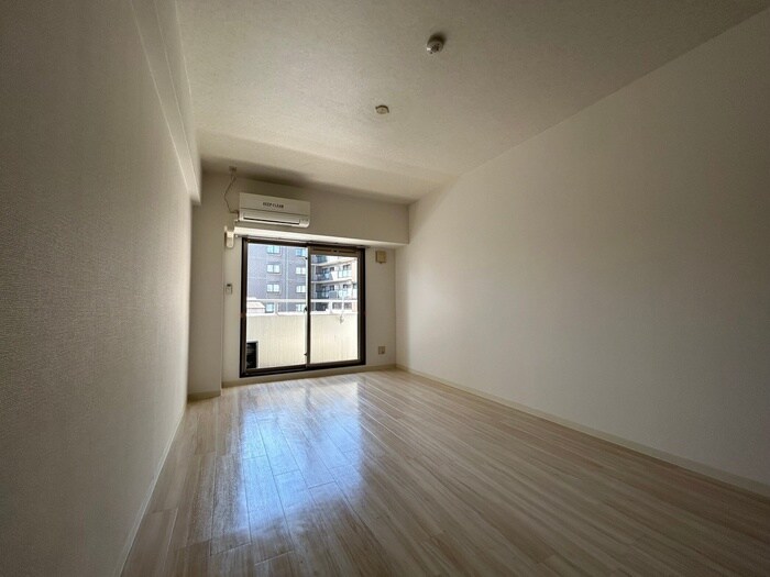 物件内観写真14　(居室)