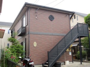 アンプルールブアプラ外観写真