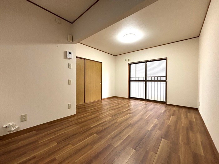 物件内観写真5　(居室)