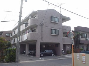 アルファパル喜多山外観写真