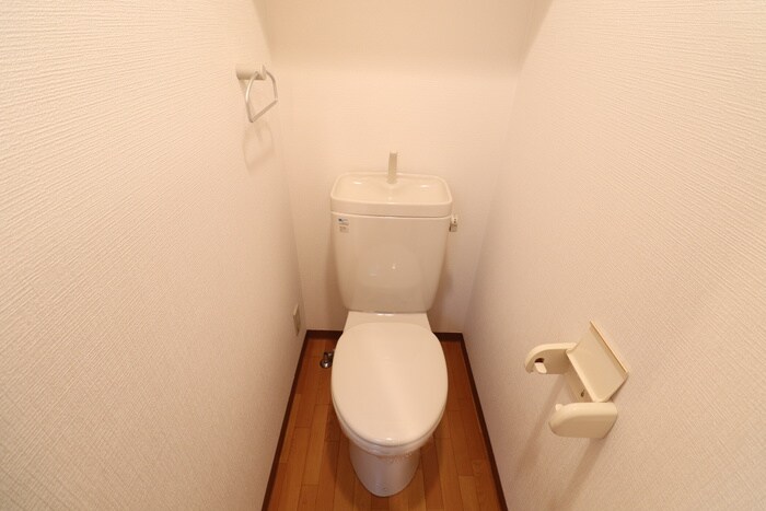 物件内観写真10　(トイレ)