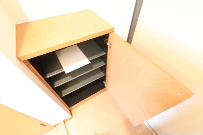 物件内観写真14　(靴箱)