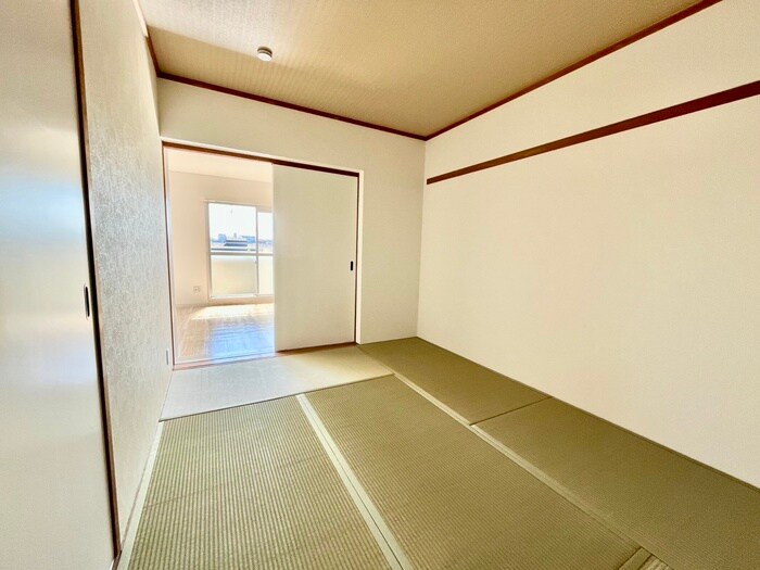 物件内観写真10　(居室)