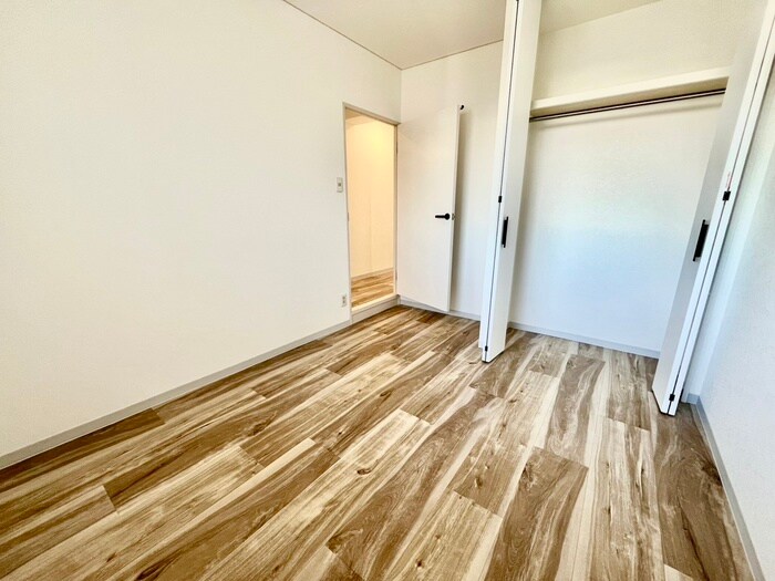 物件内観写真14　(居室)