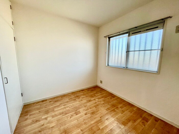 物件内観写真15　(居室)