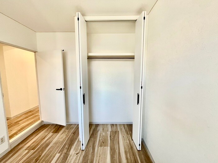物件内観写真15　(収納)