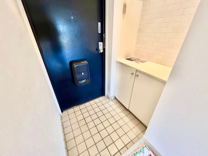 物件内観写真19　(玄関)