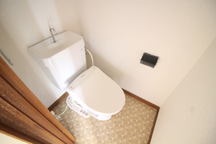 物件内観写真13　(トイレ)