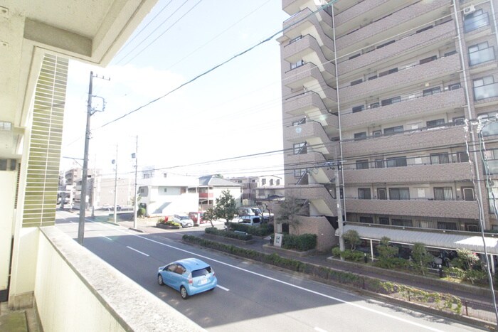 物件内観写真18　(室内からの展望)