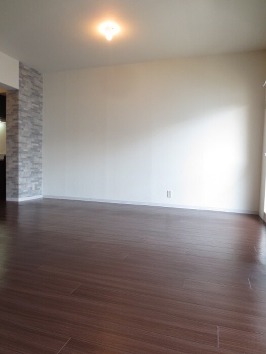 物件内観写真15　(居室)