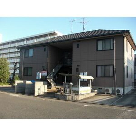 ファミール前田　A棟外観写真