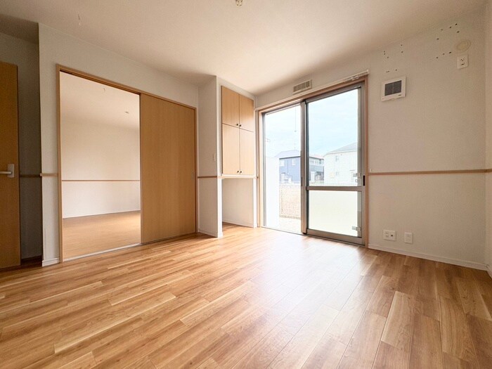 物件内観写真8　(居室)