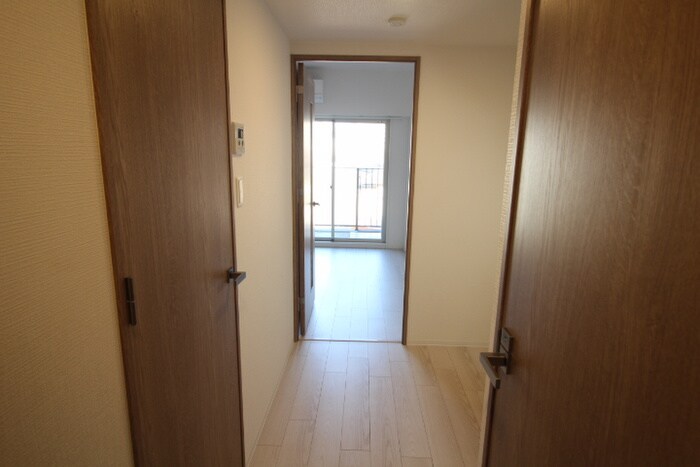 物件内観写真20　(廊下)