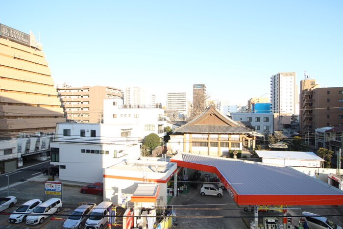 物件内観写真22　(室内からの展望)