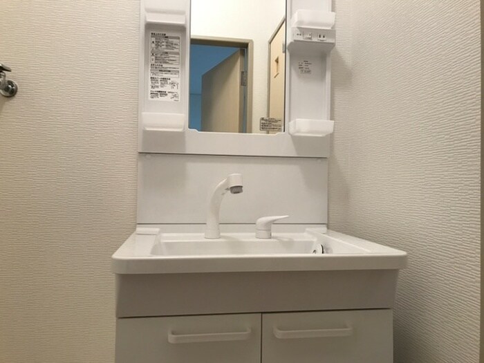 物件内観写真6　(洗面)