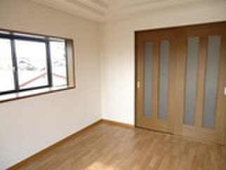 物件内観写真10　(居室)