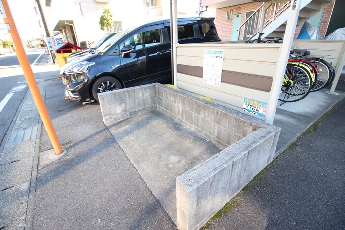 物件外観写真6　(建物設備)