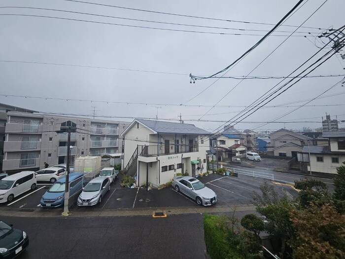 物件内観写真14　(室内からの展望)