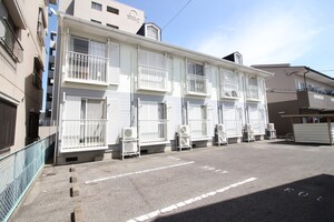 メゾンプレステ－ジＡ外観写真