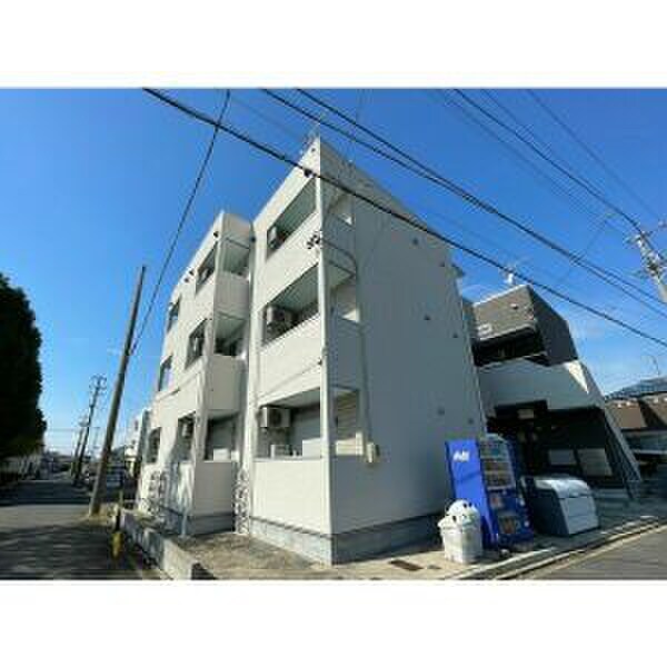 物件外観写真1　(外観写真)