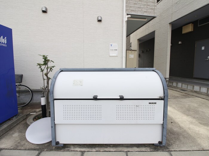 物件外観写真3　(建物設備)