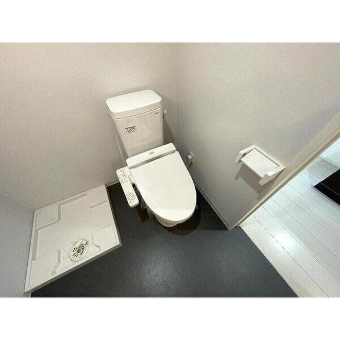 物件内観写真11　(トイレ)