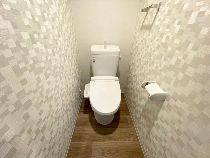 物件内観写真11　(トイレ)