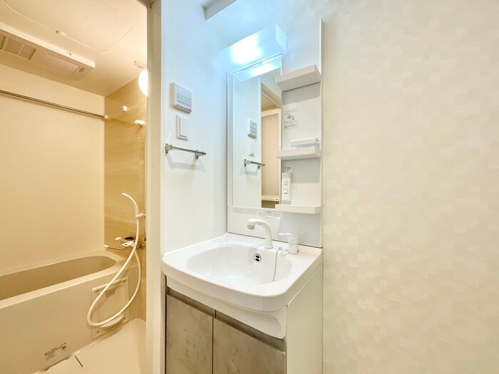 物件内観写真13　(洗面)