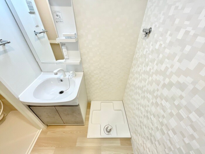 物件内観写真14　(洗濯機置場)