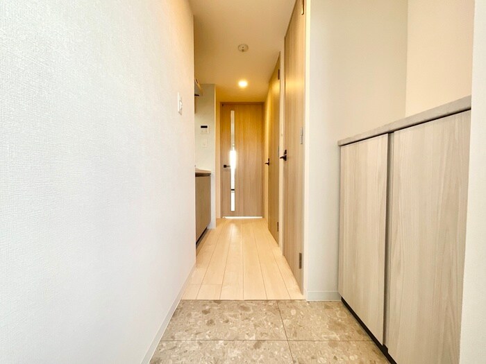 物件内観写真16　(廊下)