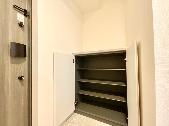 物件内観写真17　(靴箱)