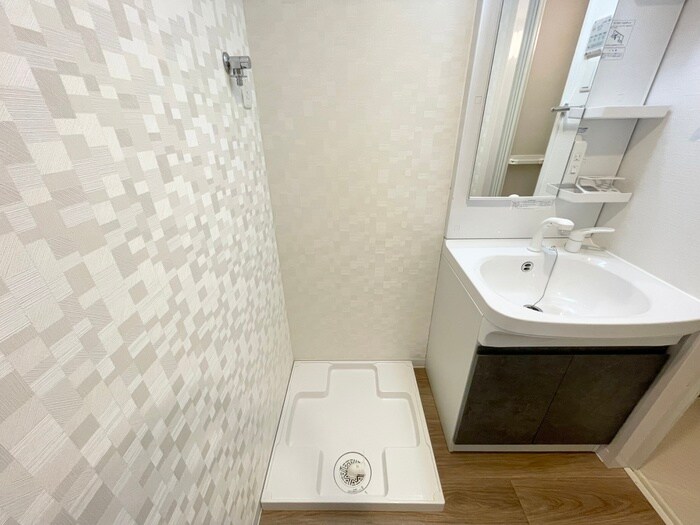 物件内観写真18　(洗濯機置場)