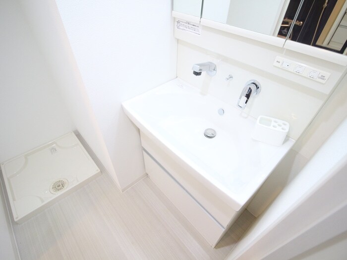 物件内観写真11　(洗面)