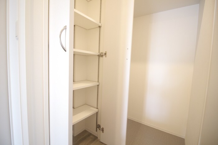 物件内観写真14　(靴箱)