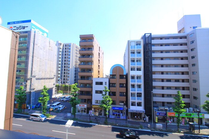 物件内観写真15　(室内からの展望)