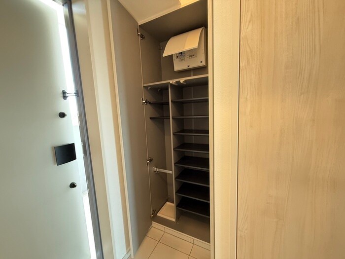 物件内観写真20　(靴箱)