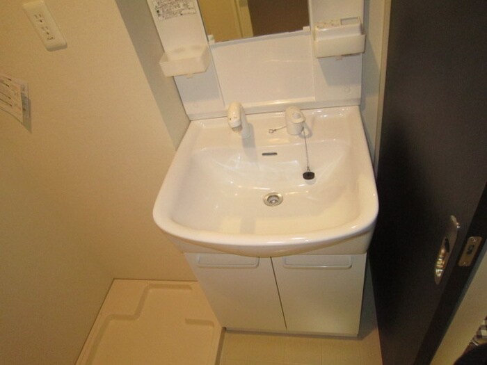 物件内観写真12　(洗面)