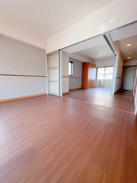 物件内観写真10　(居室)