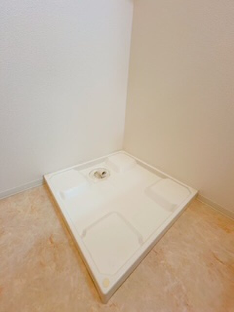 物件内観写真21　(洗濯機置場)