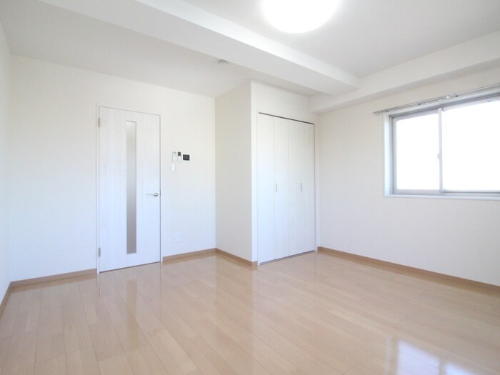 物件内観写真17　(居室)