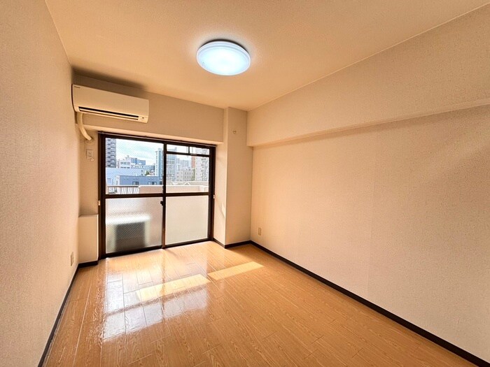 物件内観写真12　(居室)