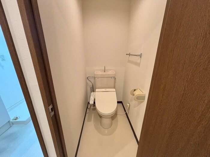 物件内観写真16　(トイレ)